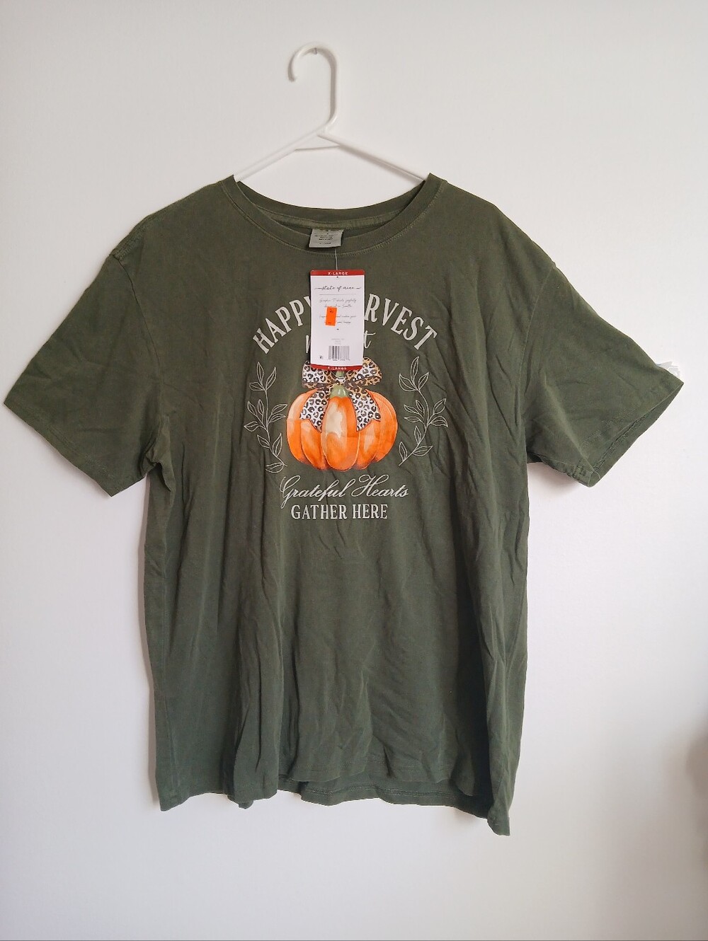 State Of Mine NWT Green Cotton T Shirt Pumpkin Grateful Hearts